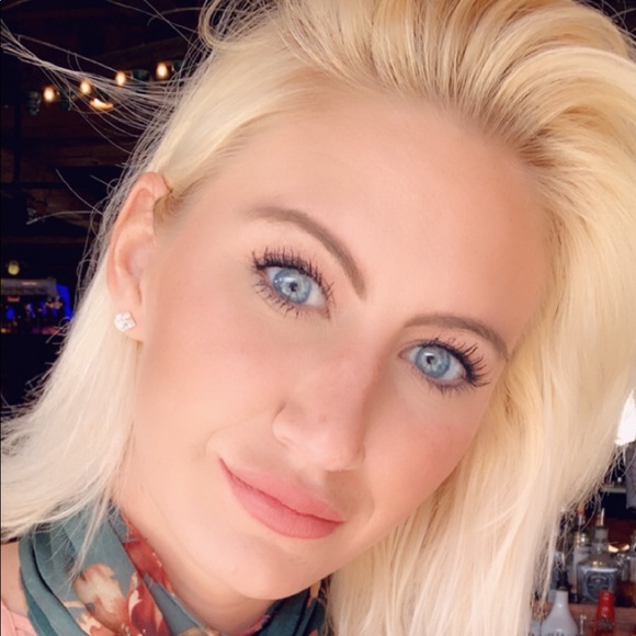 ellebelle2424